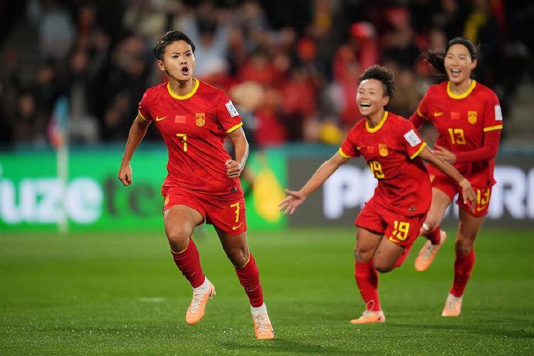体育界风云：女足比赛收获胜利