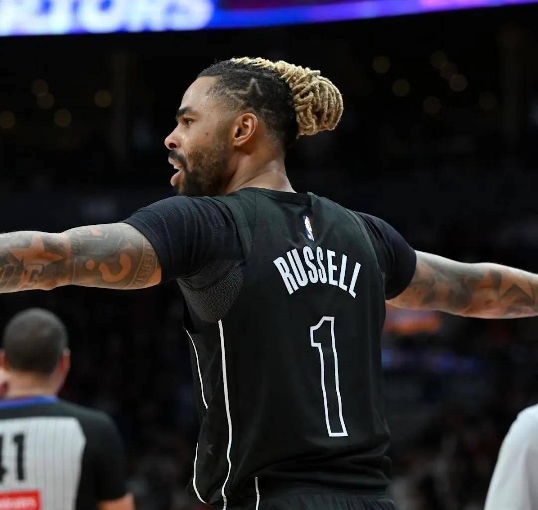 红海逆转篮网，拉塞尔终场前飙进四记三分的简单介绍