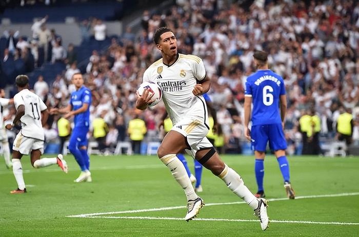 开云体育app-包含赫塔费超远射门绝杀，惊艳全场的词条