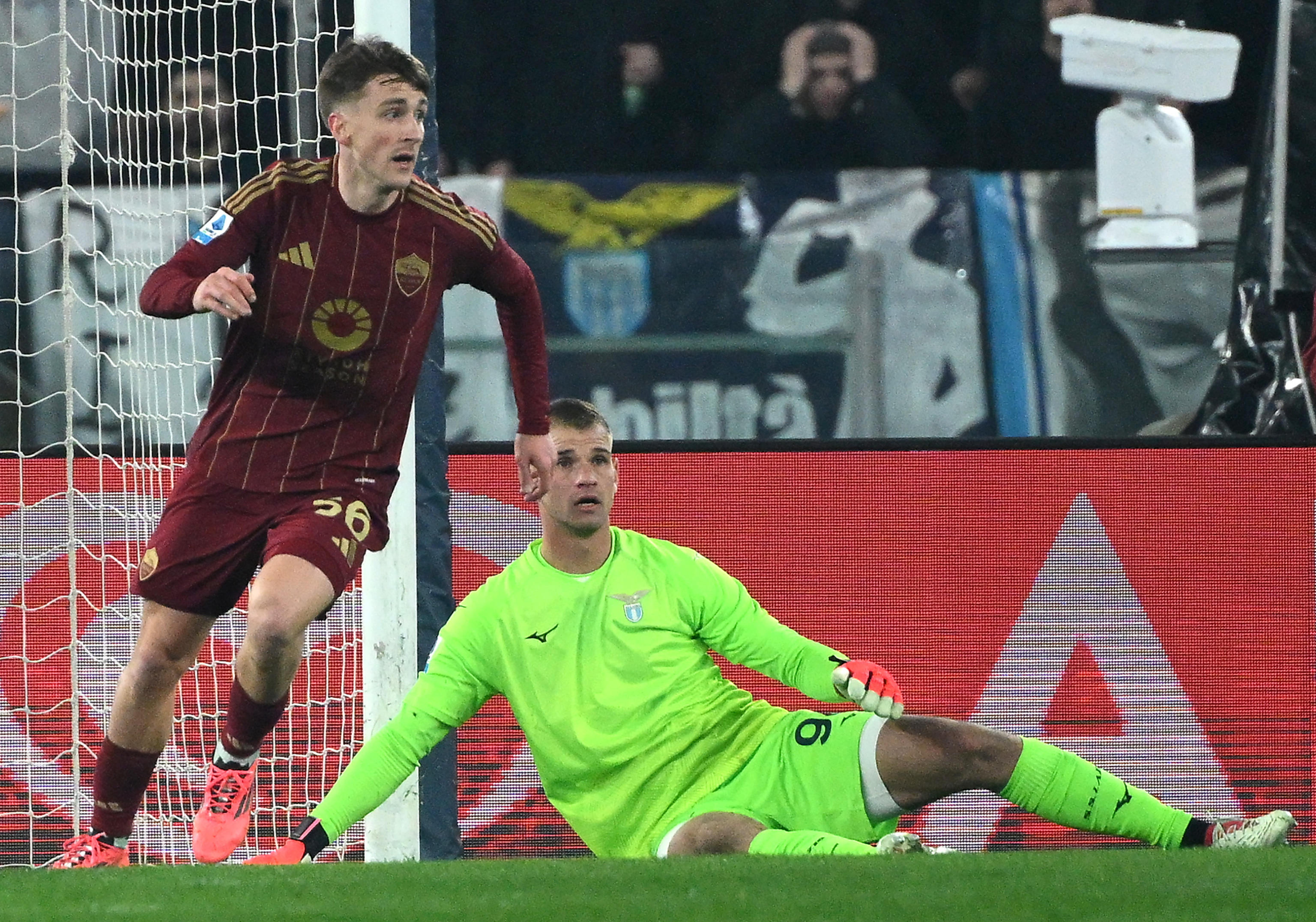 开云体育亚洲官网-罗马迎战那不勒斯，角逐意甲冠军宝座