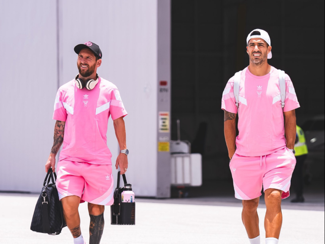 比赛前夕，球队展开最后一次集训，备战对手