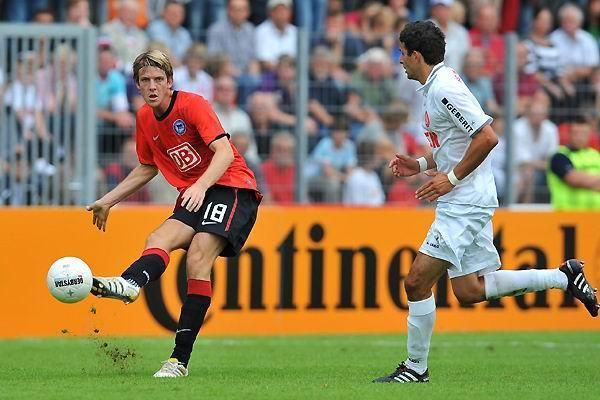 柏林赫塔主场大捷，球迷欢呼雀跃