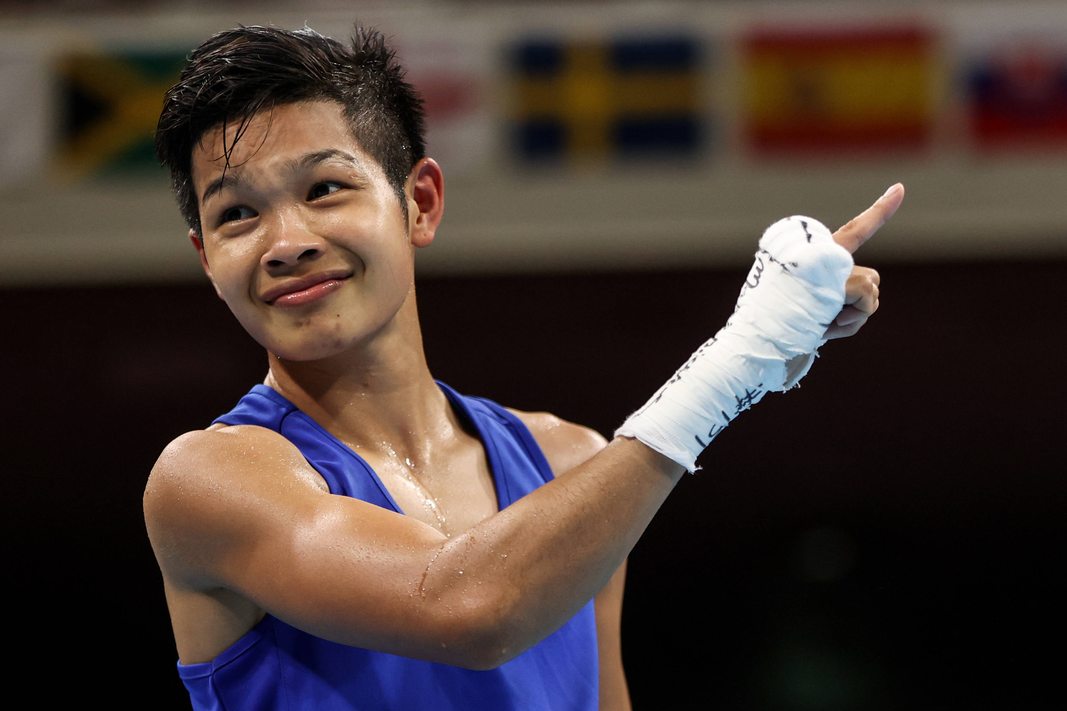 开云体育登录入口-德国拳击选手实力雄厚，一路领先